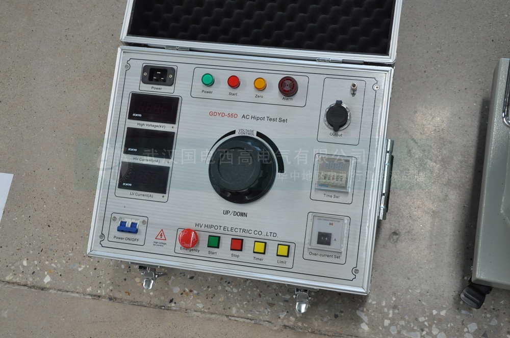 數(shù)顯耐壓試驗(yàn)裝置耐壓箱控制面板