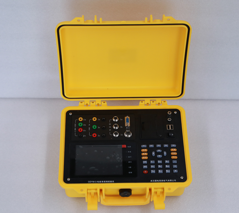 多功能電能表現(xiàn)場校驗(yàn)儀實(shí)物圖