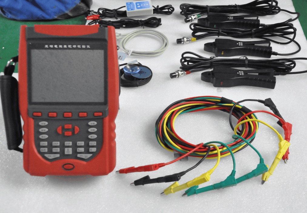 三相電能表現(xiàn)場(chǎng)校驗(yàn)儀實(shí)物圖